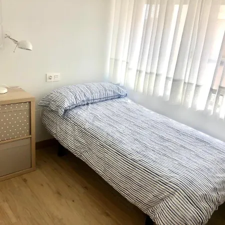Apartmán En Playa San Lorenzo. Puro Lujo ! Wifi Gijón